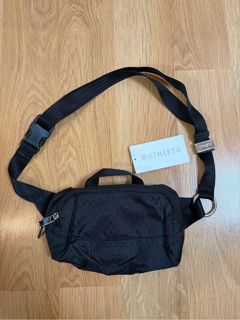 Athleta Black Excursion Mini Belt Bag